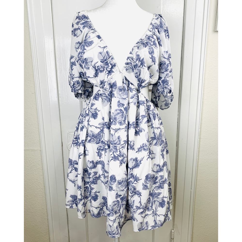 Bardot Eden Mini‎ Dress XL Lilac Blue Floral Side Cutouts Coquette BabyDoll Boho - Picture 3 of 16